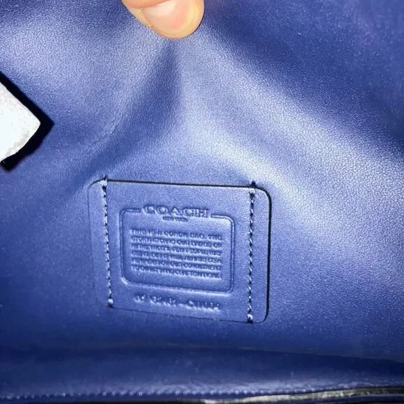 NWT Coach Hadley Convertible Crossbody Bag in True Navy - Picture 8 of 8